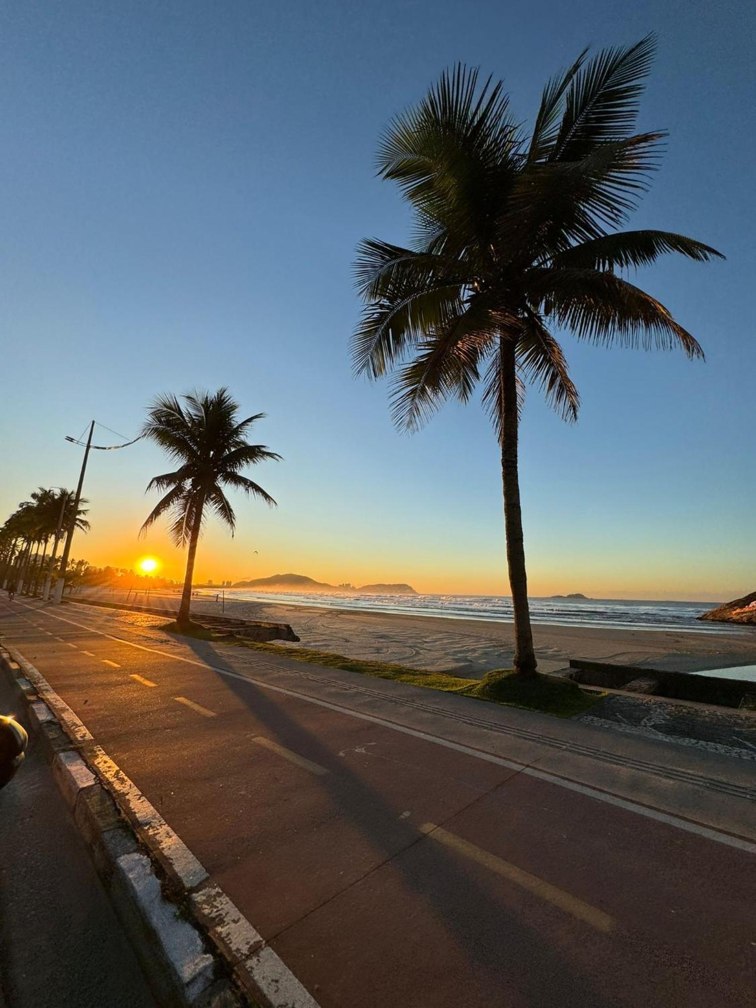 Casa de férias Delphin Pe Na Areia Guarujá