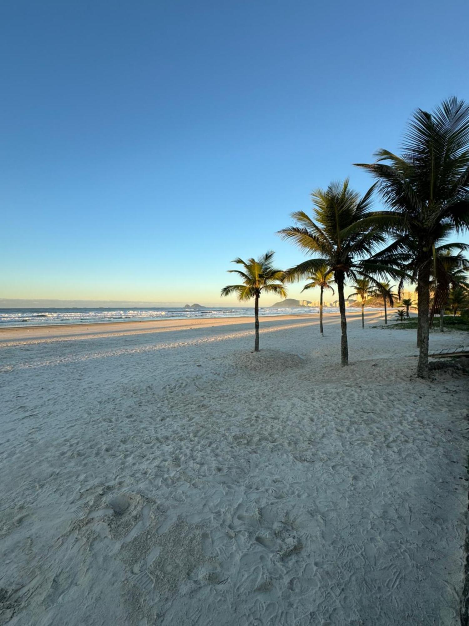 Casa de férias Delphin Pe Na Areia Guarujá